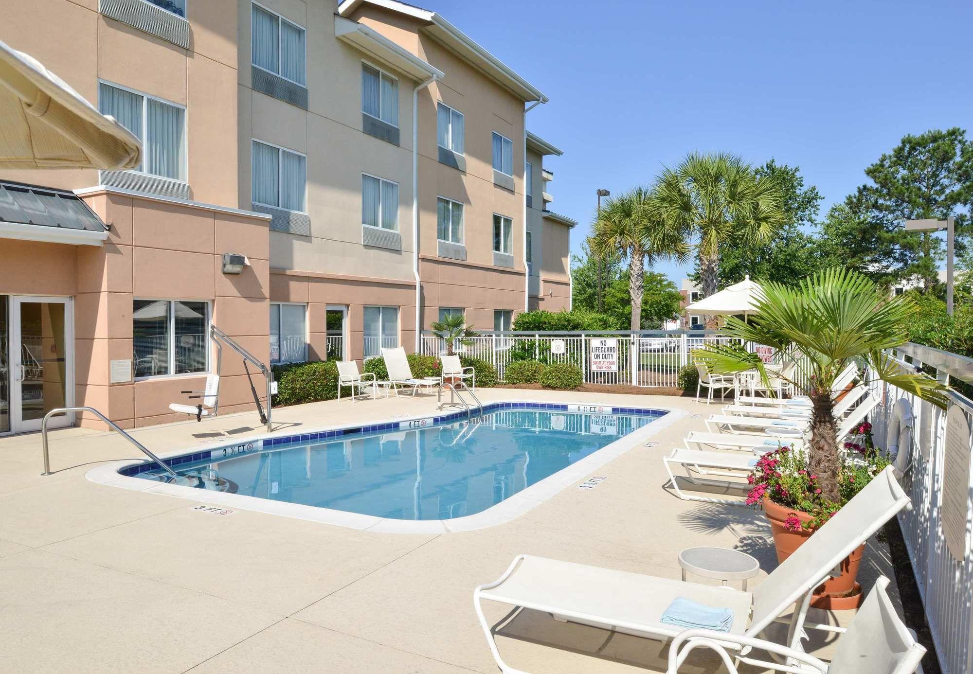 Fairfield Inn And Suites Charleston North/University Area North Charleston Exterior foto
