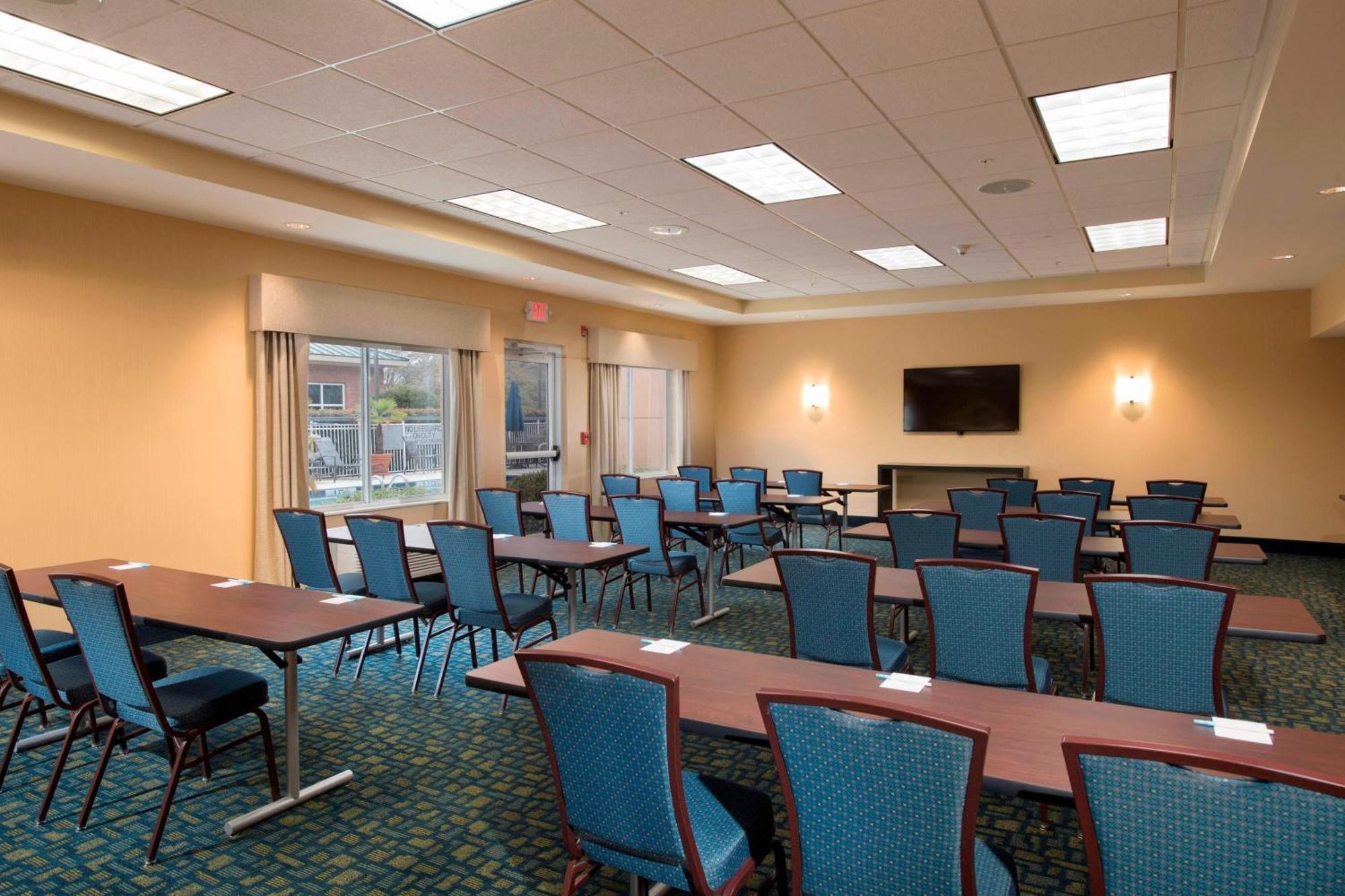 Fairfield Inn And Suites Charleston North/University Area North Charleston Exterior foto